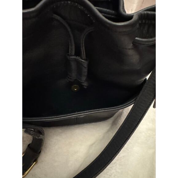 Vintage 1990s Coach Navy Leather Bucket Drawstring Crossbody - Picture 7 of 9